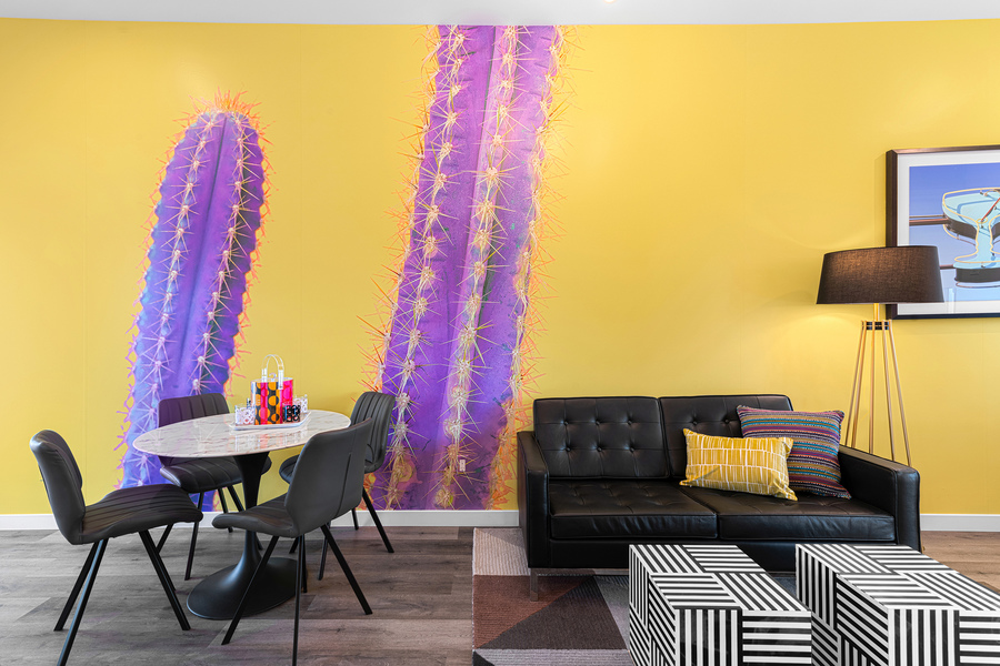 The Palm Desert Room, 2nd living area